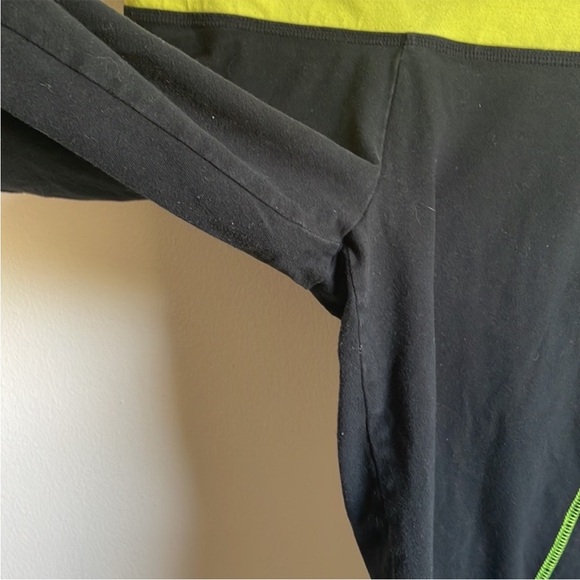 •PINK• Victoria's Secret Cropped Leggings - Picture 5 of 7